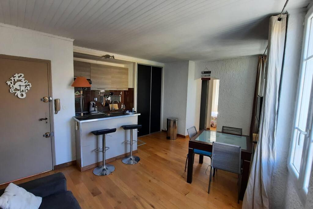 Apartment T2, 1 Seule Chambre, Tres Lumineux Bandol